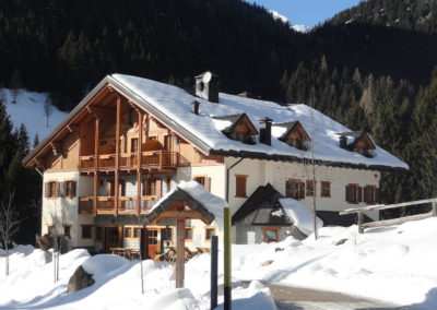 Valcampelle-Rifugio-Carlettini-inverno
