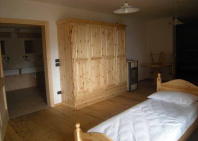 Casa-Vacanze-Gruppi- Primalunetta-stanza-7